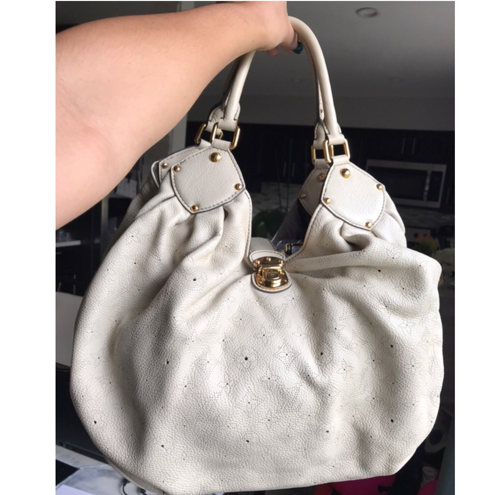 🔥🔥🔥SOLD🔥🔥🔥🔥Louis Vuitton XL Mahina